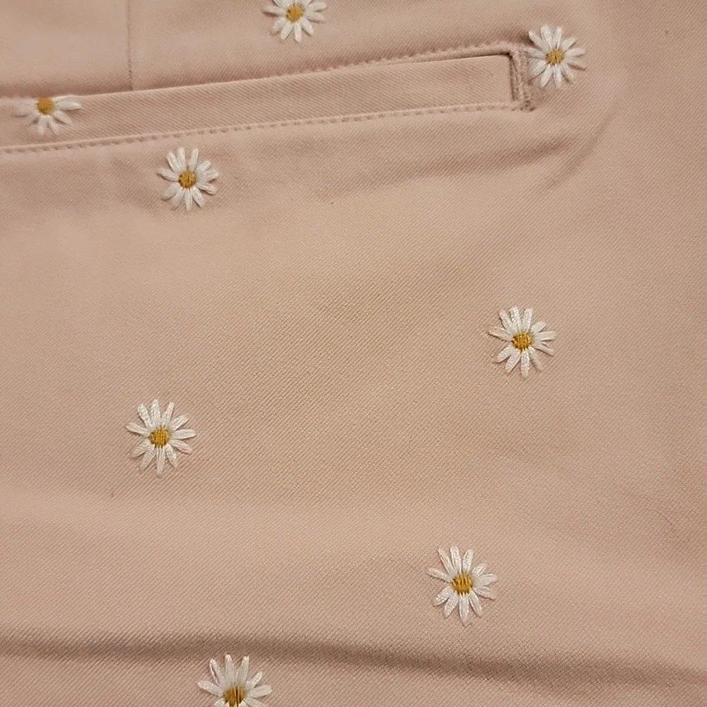 Old Navy Pink Skinny Pants with Floral Embroidery - Picture 2 of 11